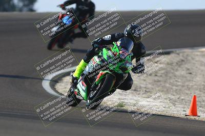 media/Nov-02-2025-Lets Ride (Sun) [[f7a3caa734]]/B Group/1220pm (Turn 2 Outside)/